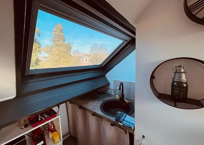 D'en - 373 Apartment